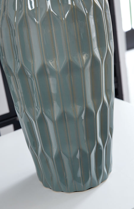 Hadbury - Ceramic Table Lamp (Set of 2)